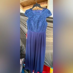 A-line Scoop Floor-Length Chiffon Lace